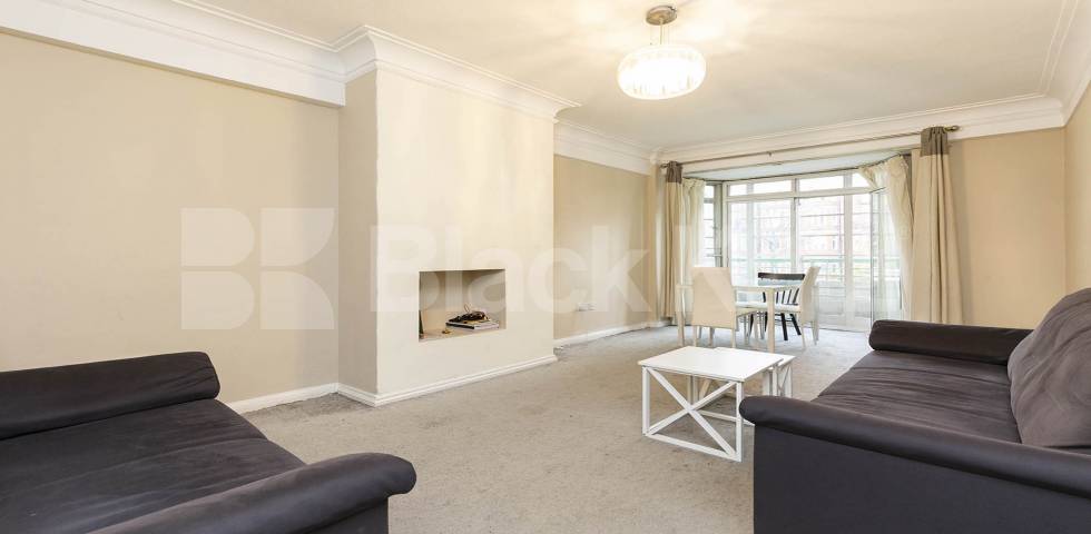 			3 Bedroom, 2 bath, 1 reception Flat			 Dorset House, Gloucester Place , Baker Street